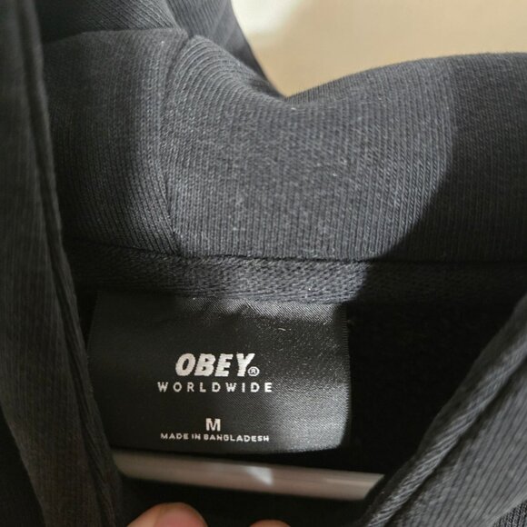 Obey | Black Logo Hoodie Sweatshirt | Size M - Picture 3 of 3
